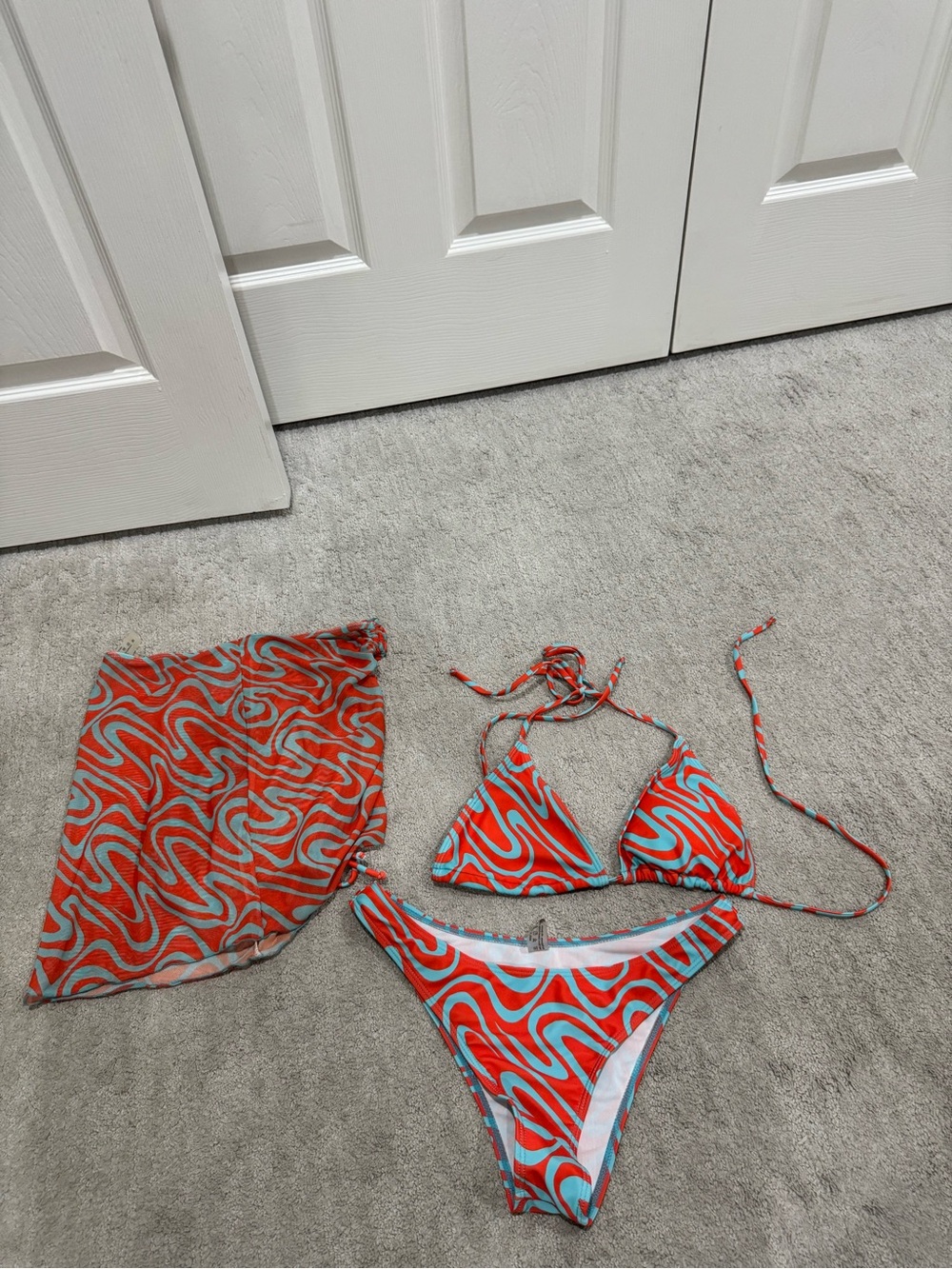 SHEIN Red & Teal Swirl Triangle Bikini Set with Cover-Up